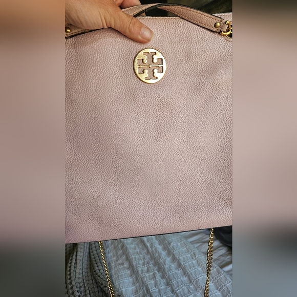 TORY BURCH Everly Leather Swingpack - Pink In Shell Pink. - Picture 7 of 16